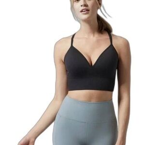 Athleta Embrace Sports Bra Pullover Black Size Medium M Cup Size A-C